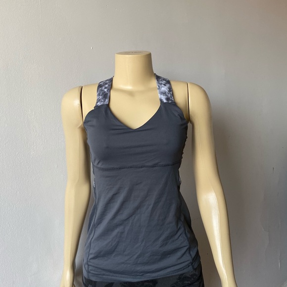 Lululemon Gray Sport Tank Top Size 6 - Picture 4 of 5